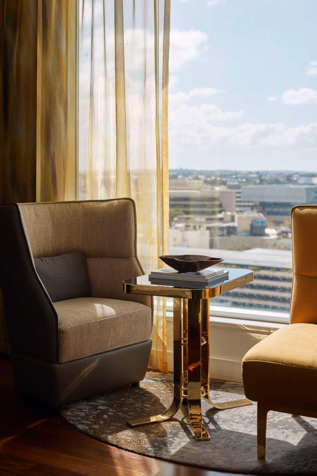 Hotel Qt Perth Exteriér fotografie A view from a suite at the Four Seasons Hotel