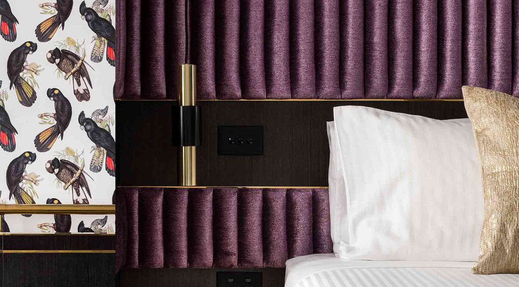 Hotel Qt Perth Exteriér fotografie A detail of a bed in a room at the Standard East Village